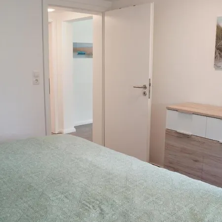 Fuenf Nyaraló Brodersby-Goltoft